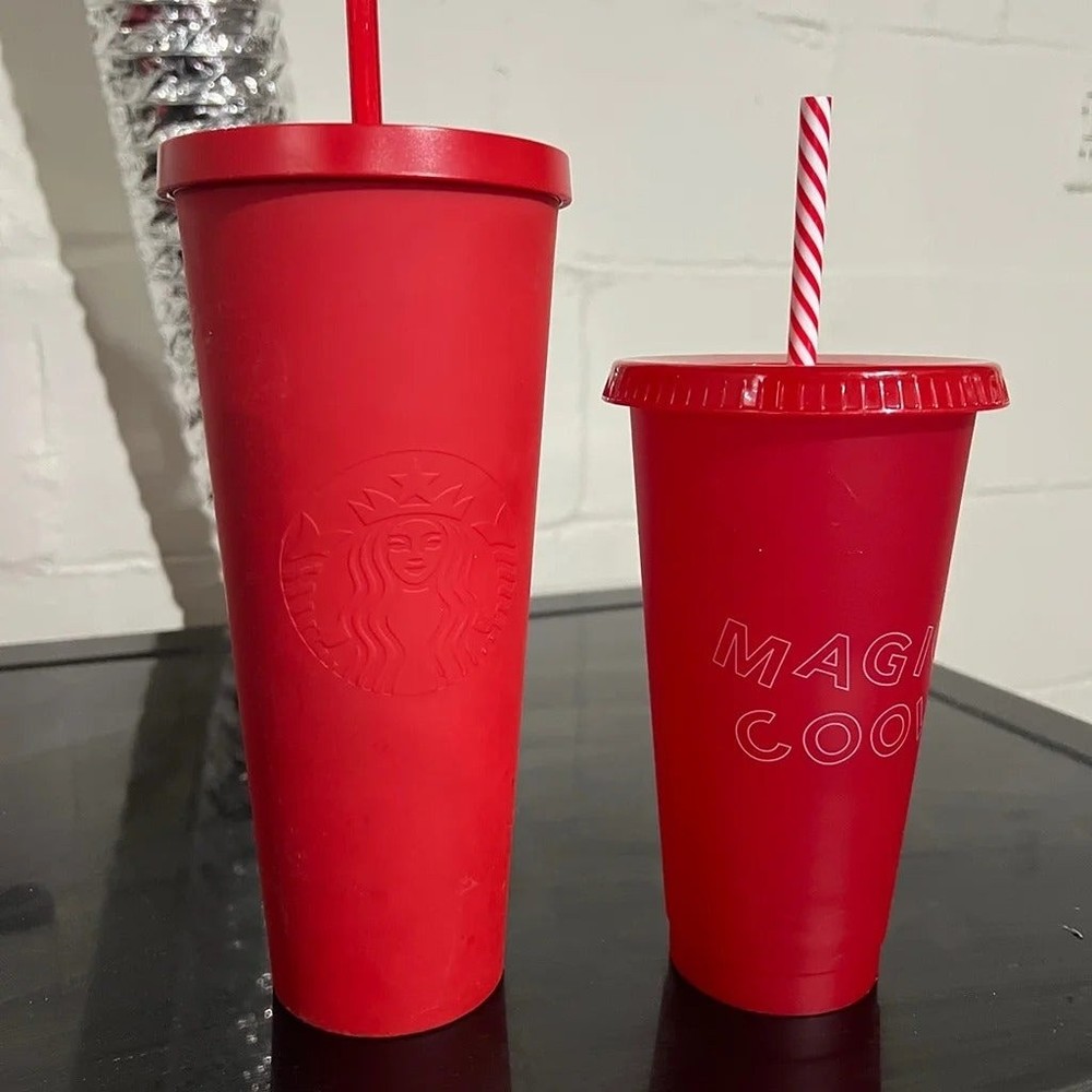 Rare Starbucks Soft Touch Red Venti Tumbler w/ straw 24oz